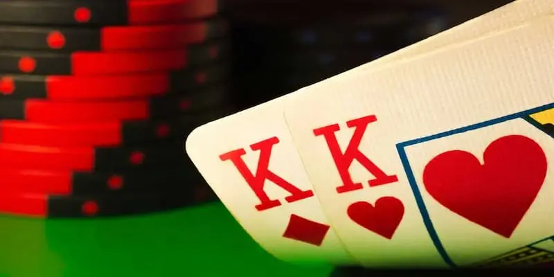 Vì sao cần biết thứ tự bài mạnh trong poker?